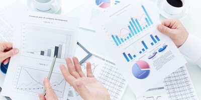 حساب معامل التأثیر للمجله (JIF) والمقاییس الأخرى على مستوى المجلات